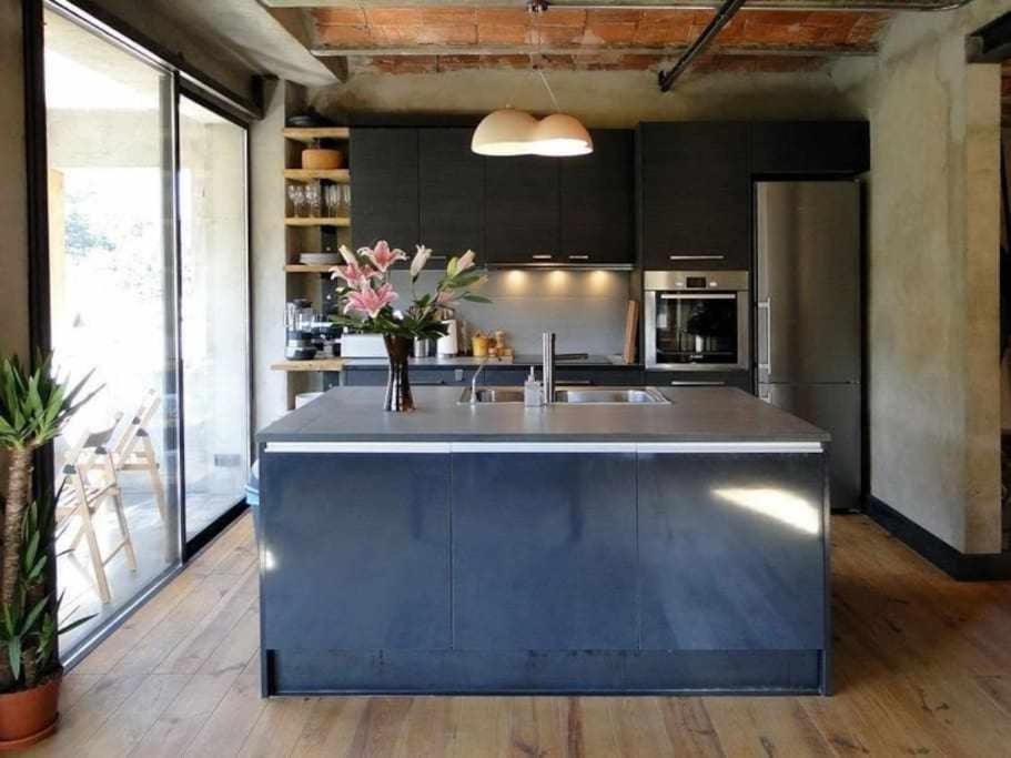 Sleep Y Artistico Loft Sant Daniel * Gerona