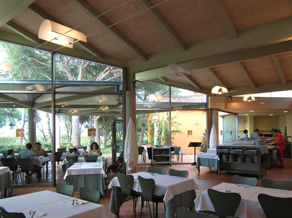 Ciutat De Palol Apartahotel 4*