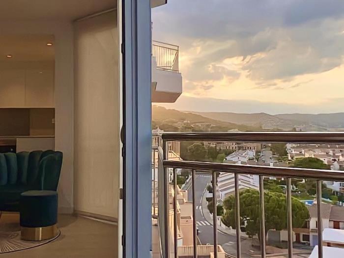 Apartamento Torre Valentina Frente Al Mar