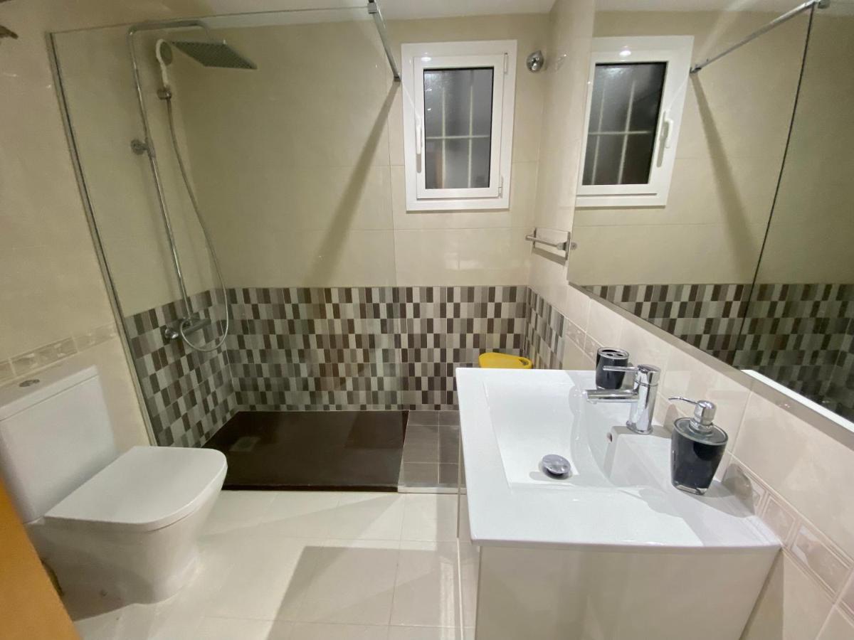 Apartamento Acogedor Con Piscina En *