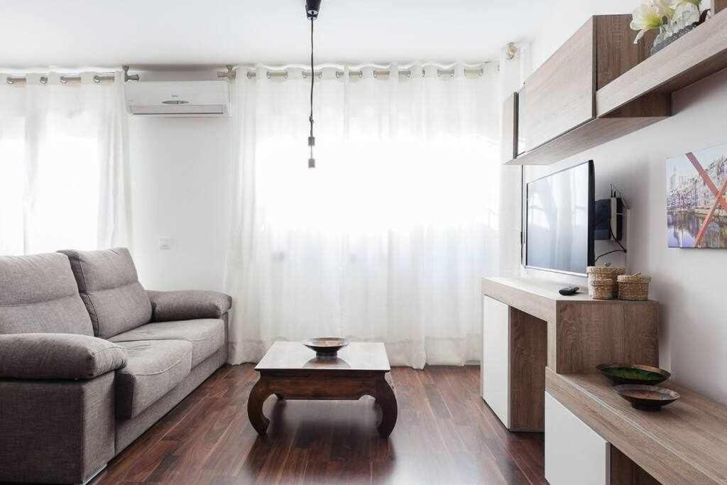 4 Con Terraza Privada En El Centro *