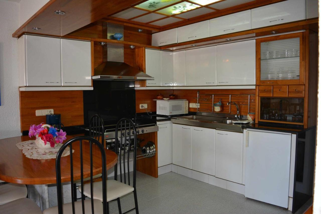 Casas Blanca 14 Junto A Piscina En Playa Privada Santa María De Llorell Сasa de vacaciones Tossa de Mar