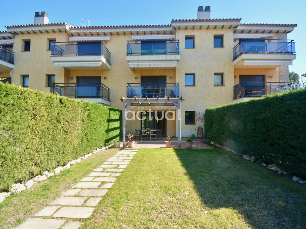 Xaloc Esc.b Bajos A Apartamento *
