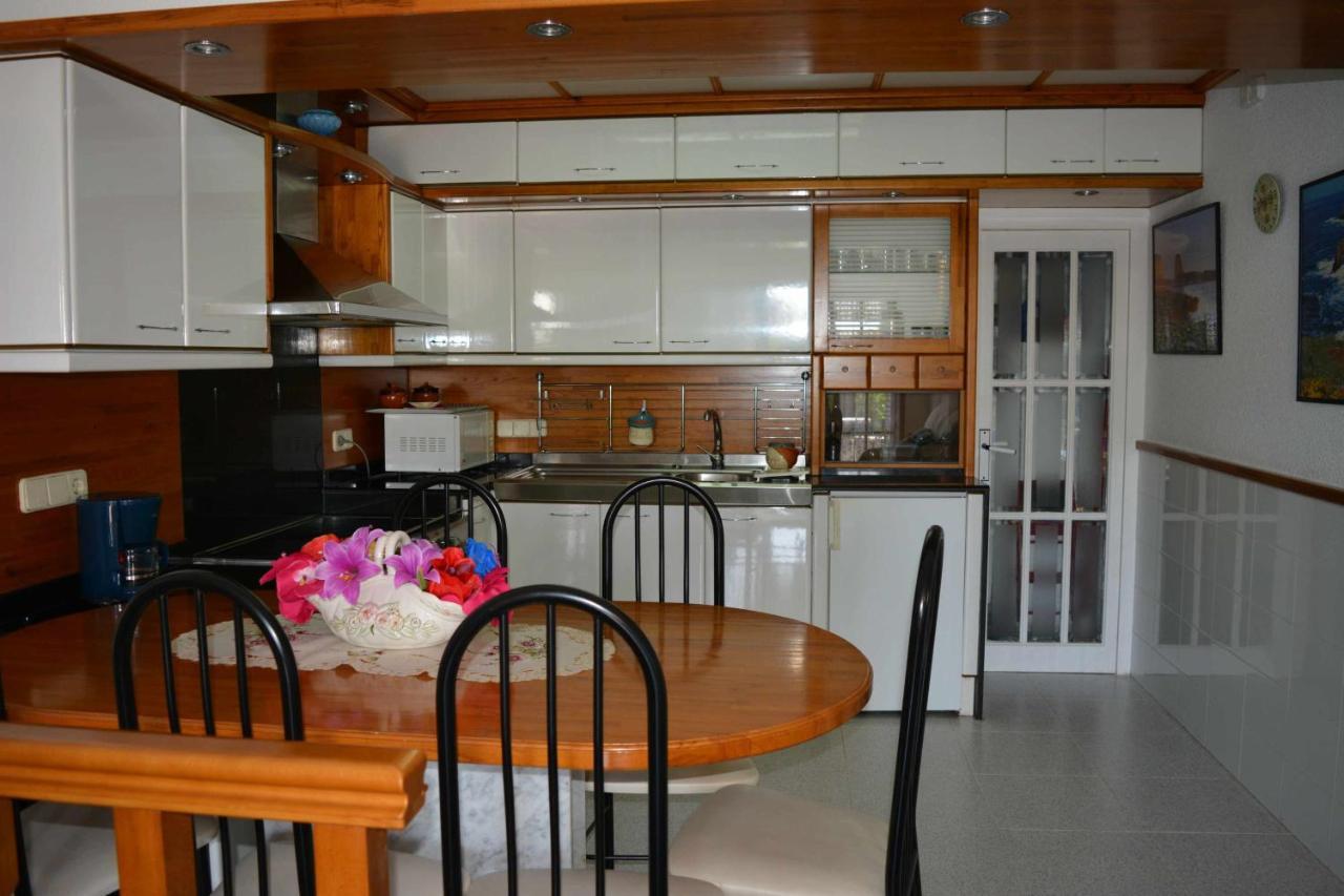 Сasa de vacaciones Casas Blanca 14 Junto A Piscina En Playa Privada Santa María De Llorell *