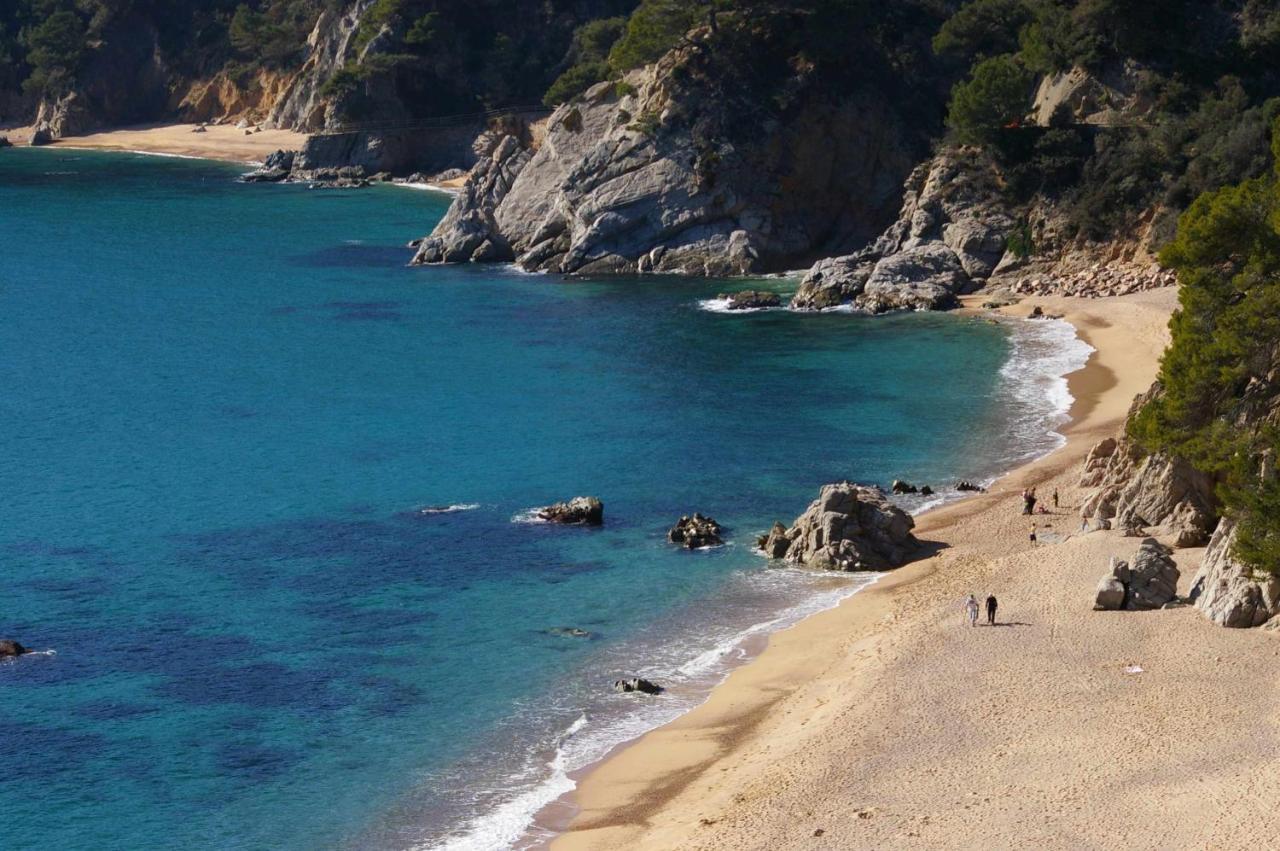 Сasa de vacaciones Casas Blanca 14 Junto A Piscina En Playa Privada Santa María De Llorell *