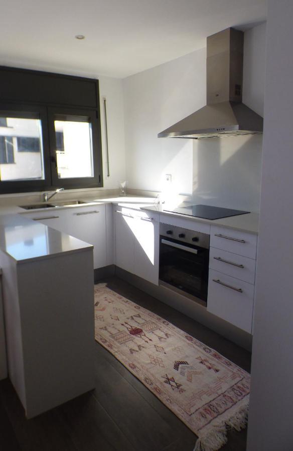 Pis Practic I Agradable Sobre La Marina Apartment *