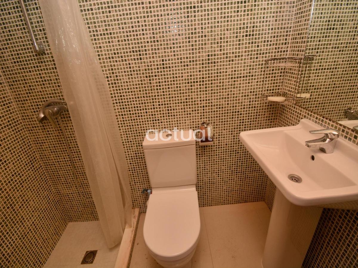 Xaloc Esc.b Bajos A Apartamento