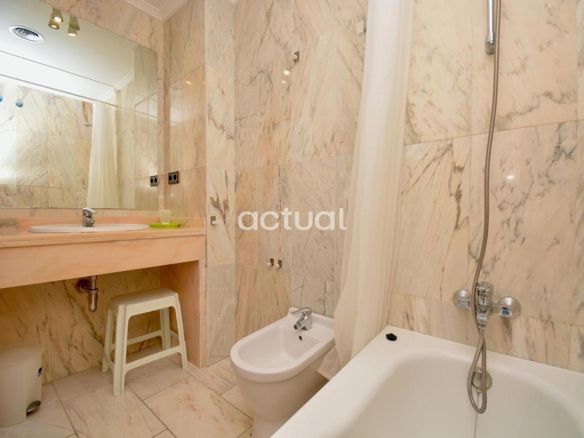 Apartamento Xaloc Esc.b Bajos A *