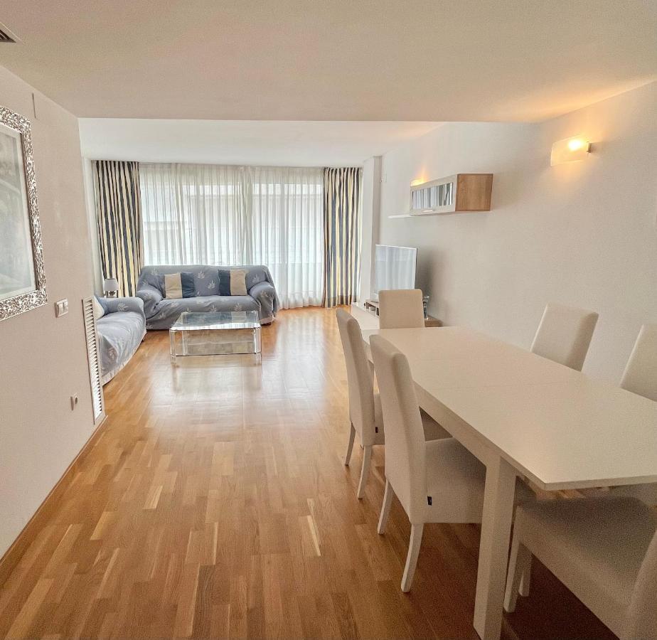 Apartment Ancora Frontbeach Luxury