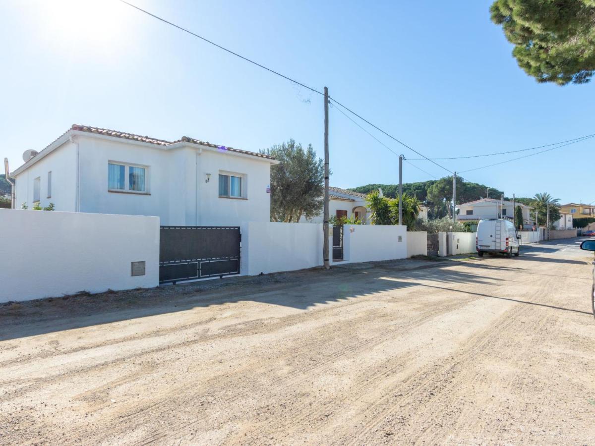 Villa Joana By Interhome * L' Escala