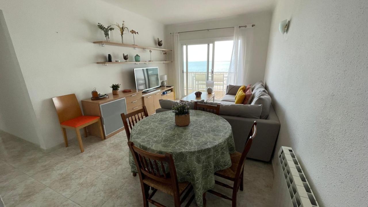Apartment Bonito Apartamento En Con Vistas Al Mar Roses