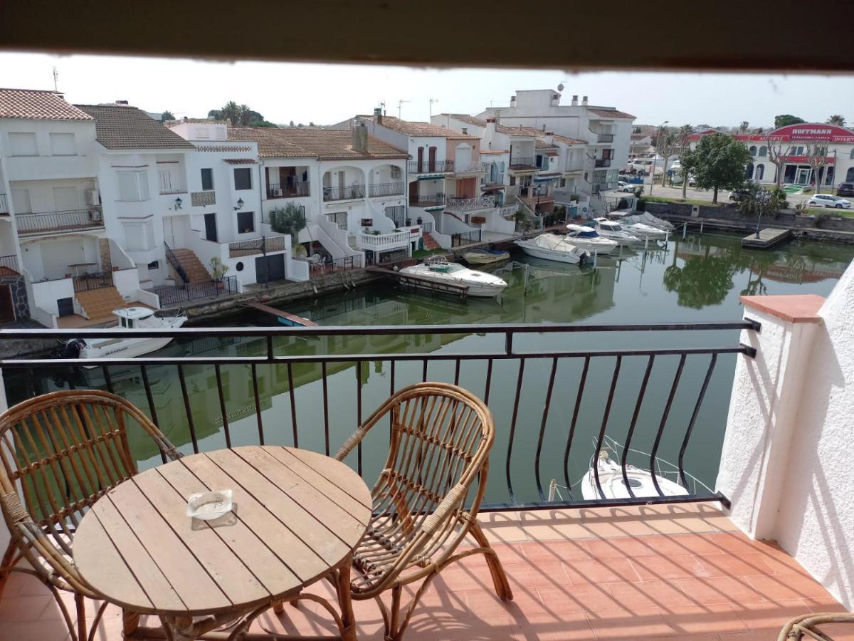 Estudi Amb Vistes Al Canal Apartamento