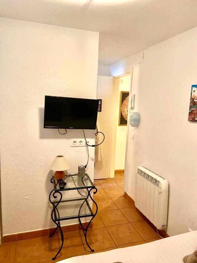 Con Bano Privado En Centro, Casa Nou 1935 *