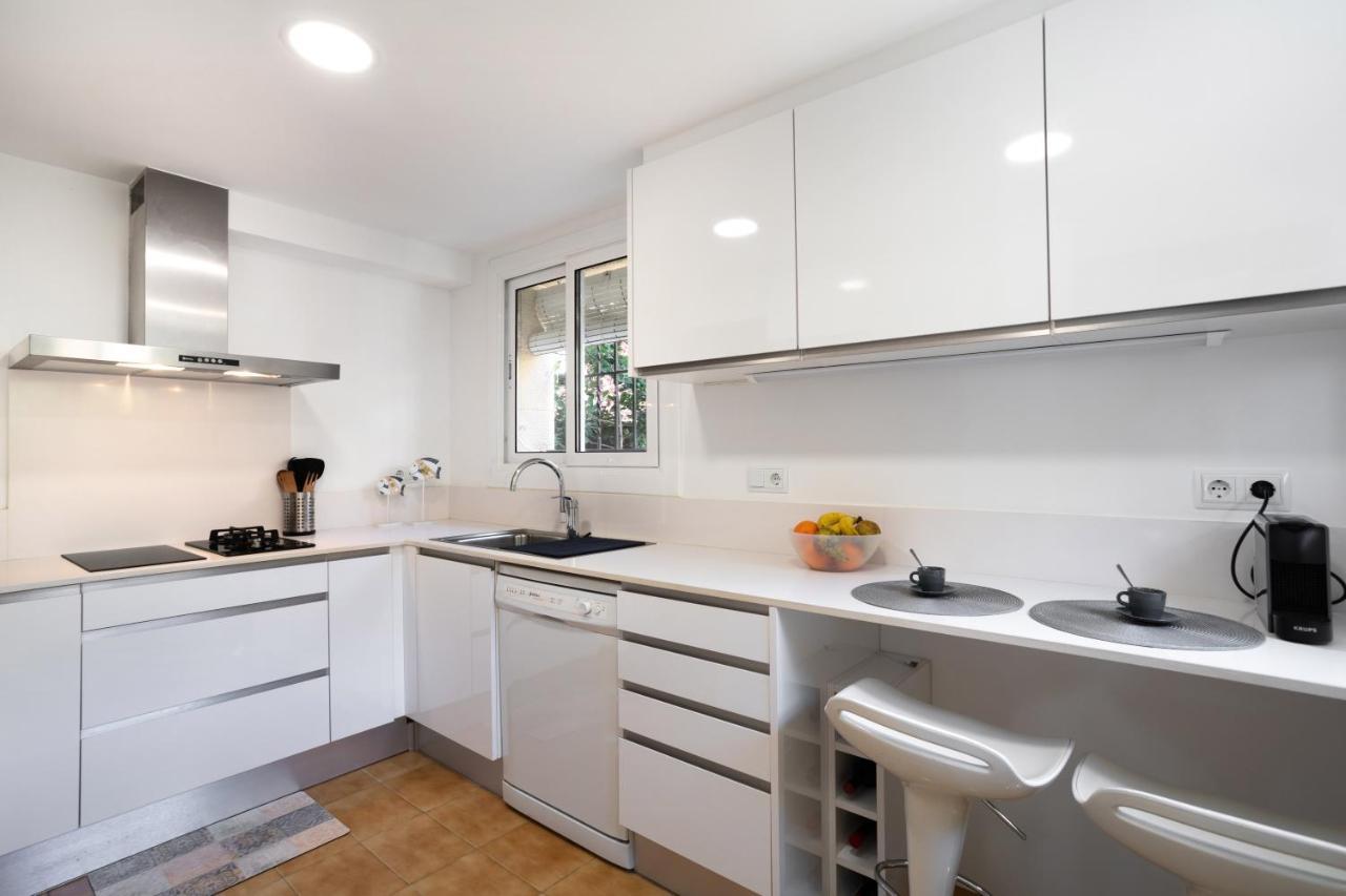 Сasa de vacaciones Bonita Con Jardín Privado Y Piscina Comunitaria *