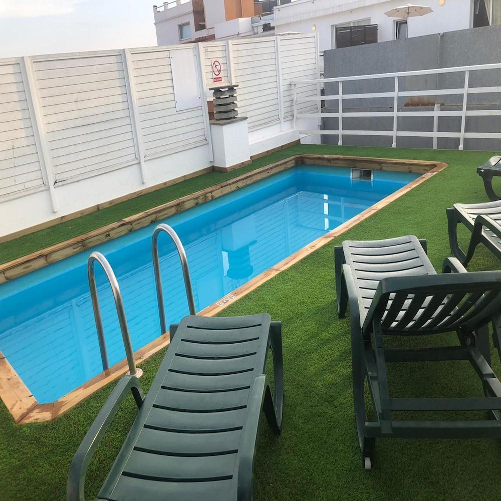Santi Apartment