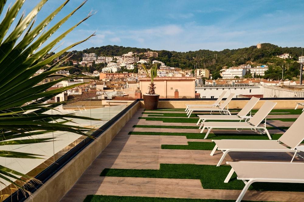 Hotel Delfin 4*