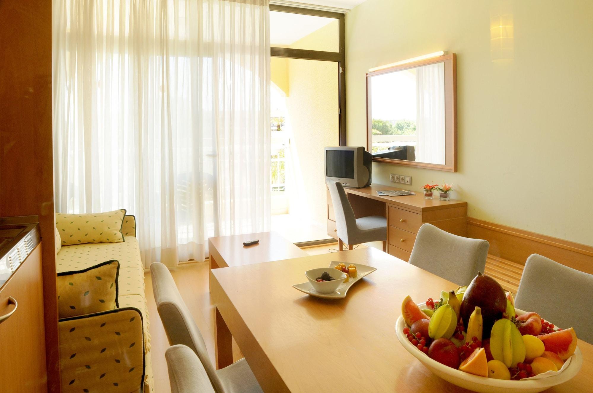 Evenia Olympic Hotel 4*