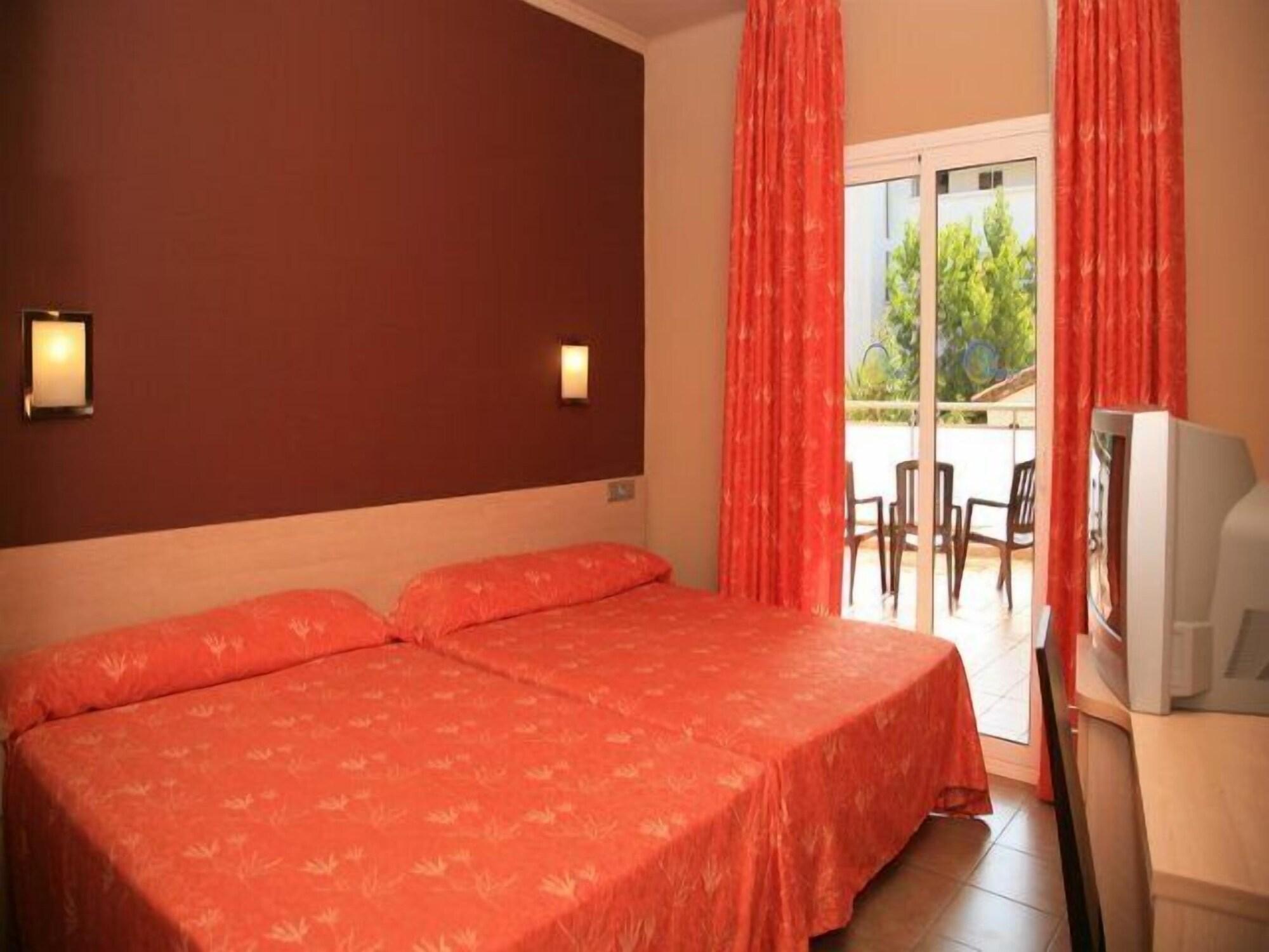 Tossa Center 4*