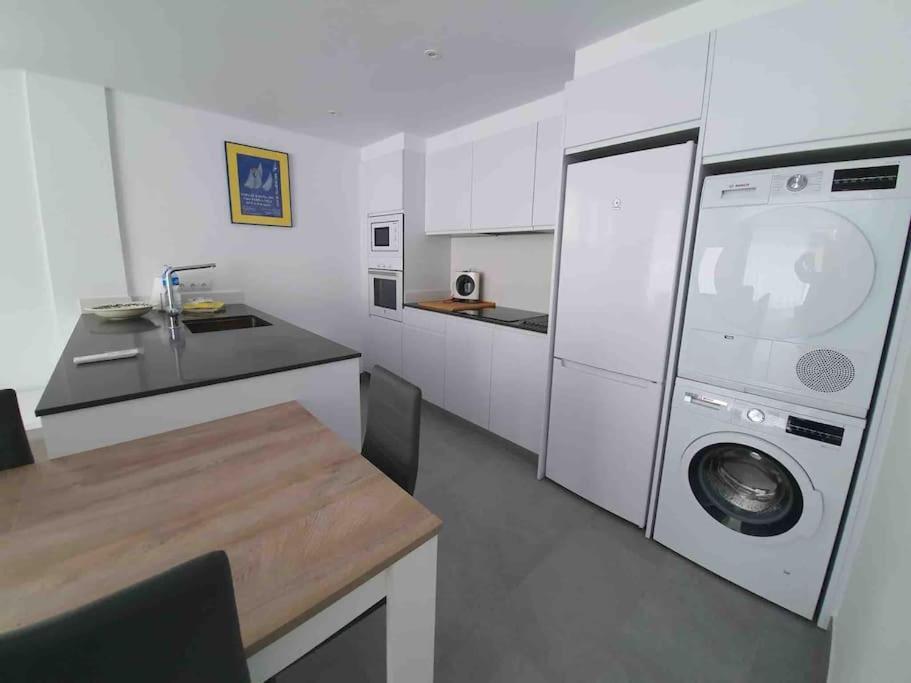 Apartment Espectacular Planta Baja Con Terraza Y Parking A 5 Min De La Playa Cadaques