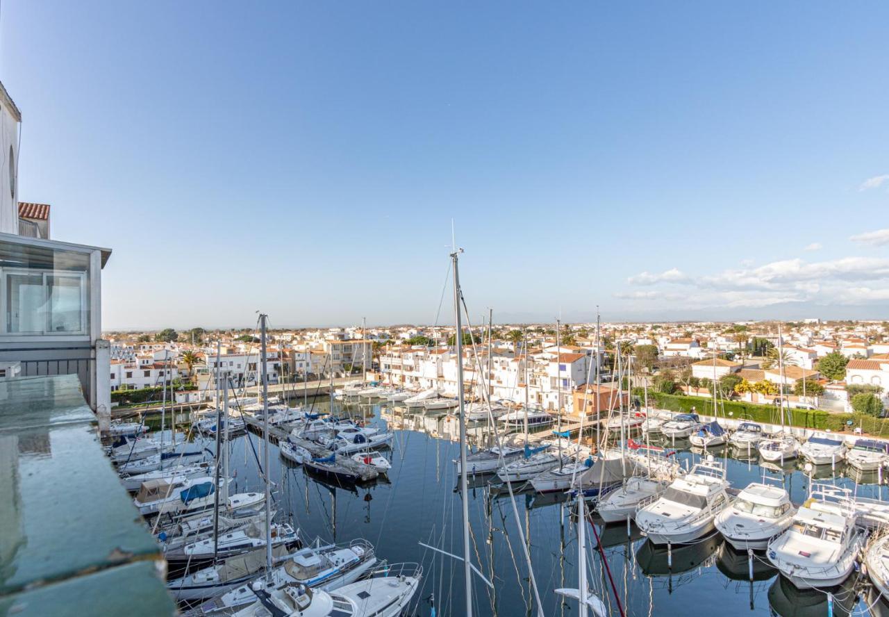 Estudio Port Grec Apartamento *