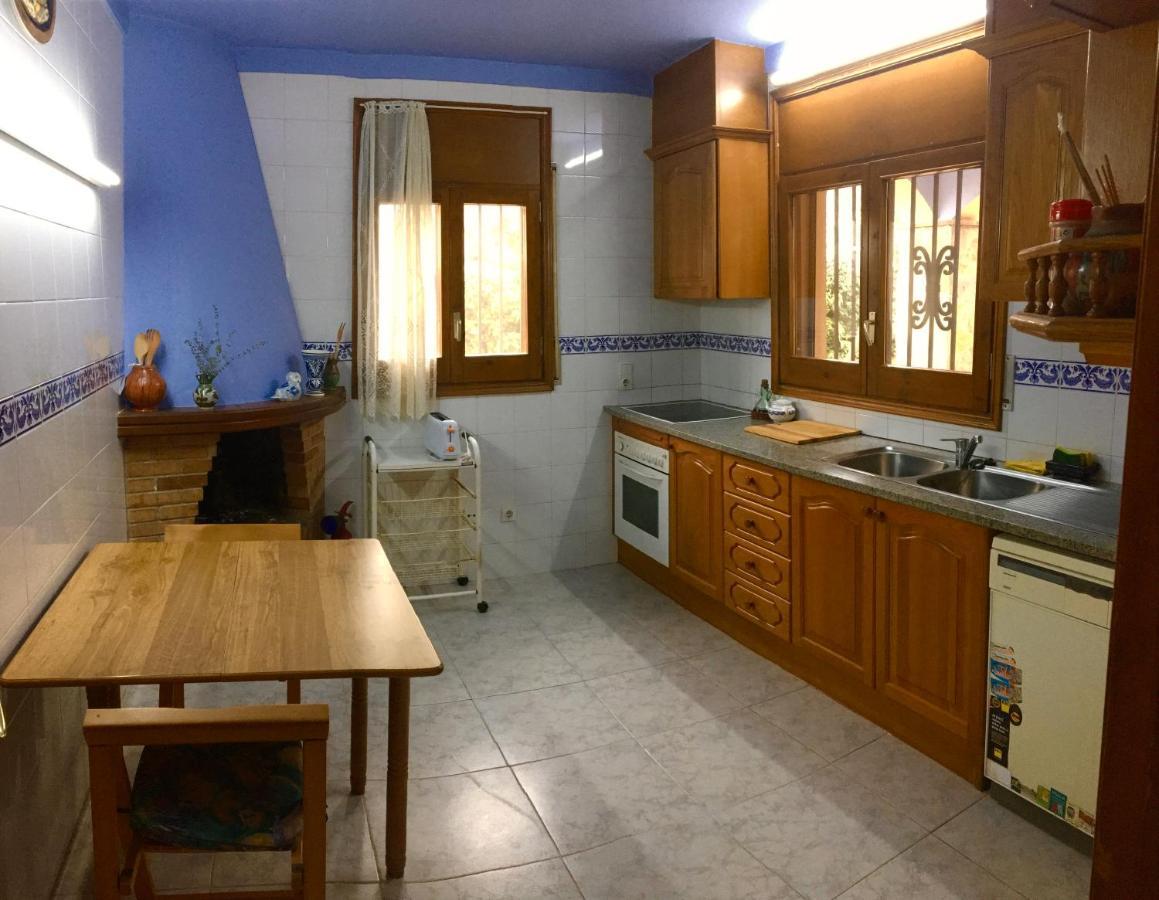Casa Amb Gran Jardi A Vilauer-costa Brava - Alt Emporda