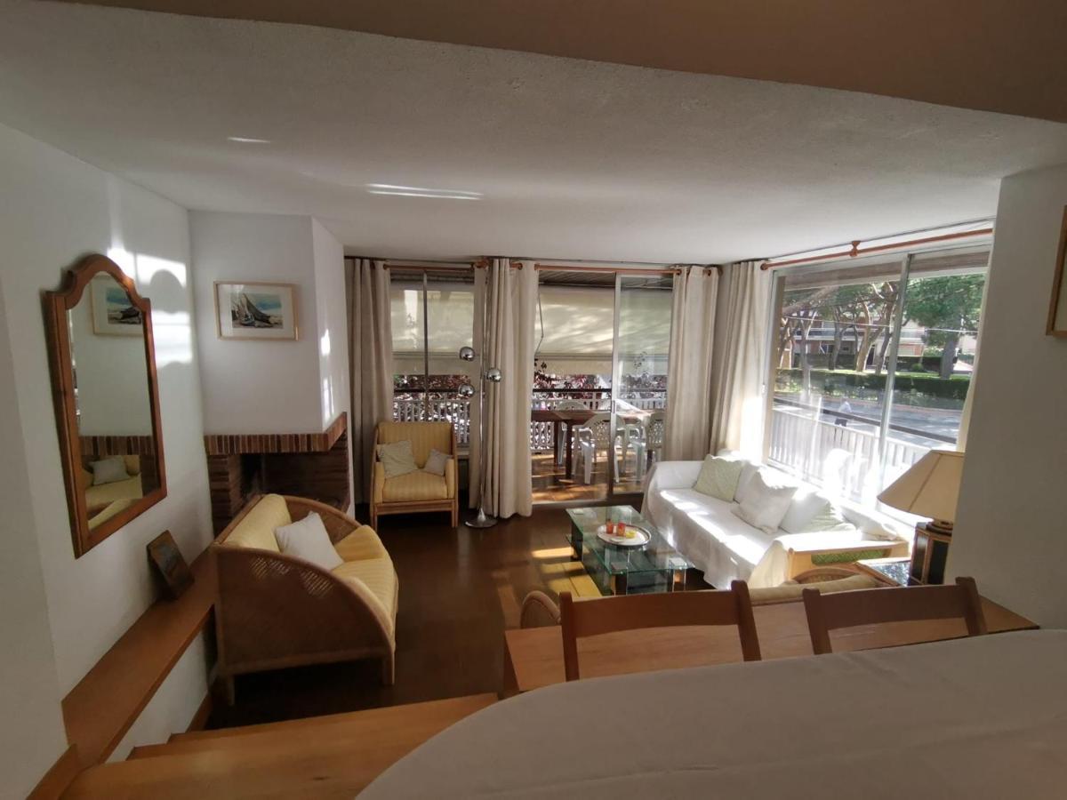 Apartment - Athenea 100m De La - 80m2 - Terrasse 30m2 - 3 Ch - 2 S De Bains Platja d'Aro