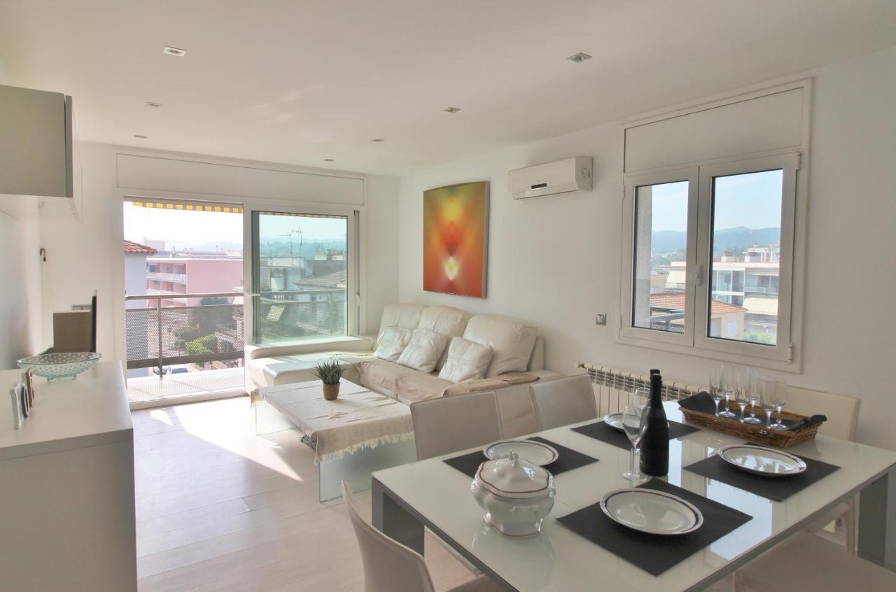 Esquinero En Apartamento *