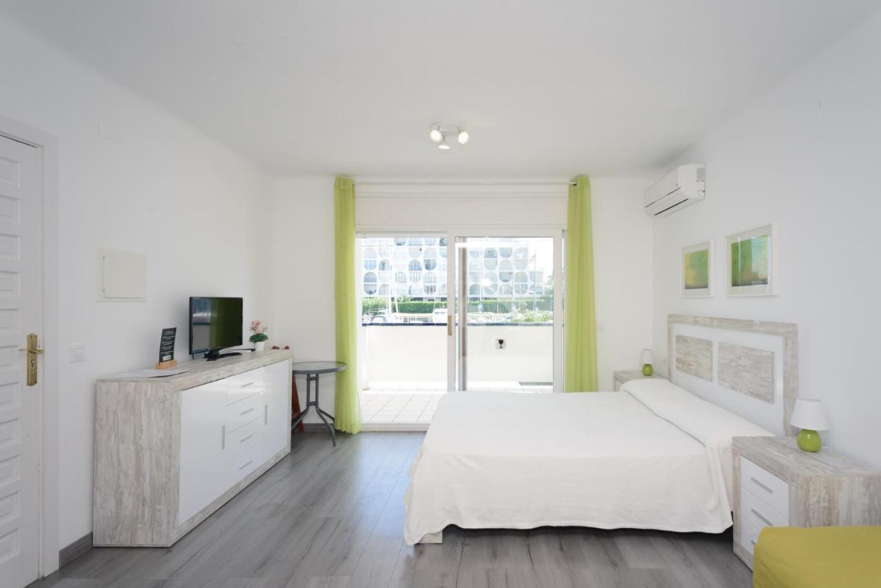 Apartment Port 27 *