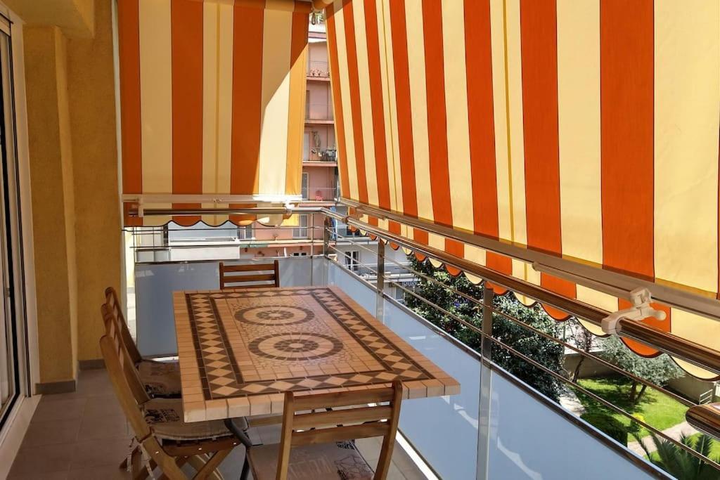 Precioso A 250 Metros De La Playa. Apartamento