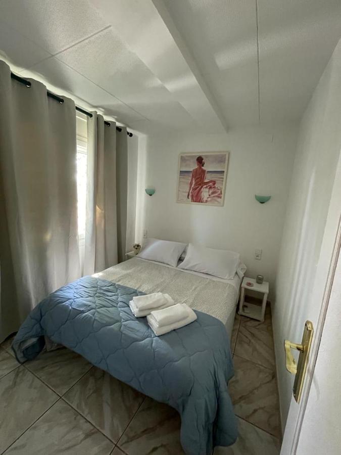 Holiday home Leones