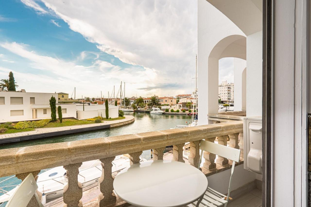 Precioso Apartamento Welcs Con Balcón * Ampuriabrava