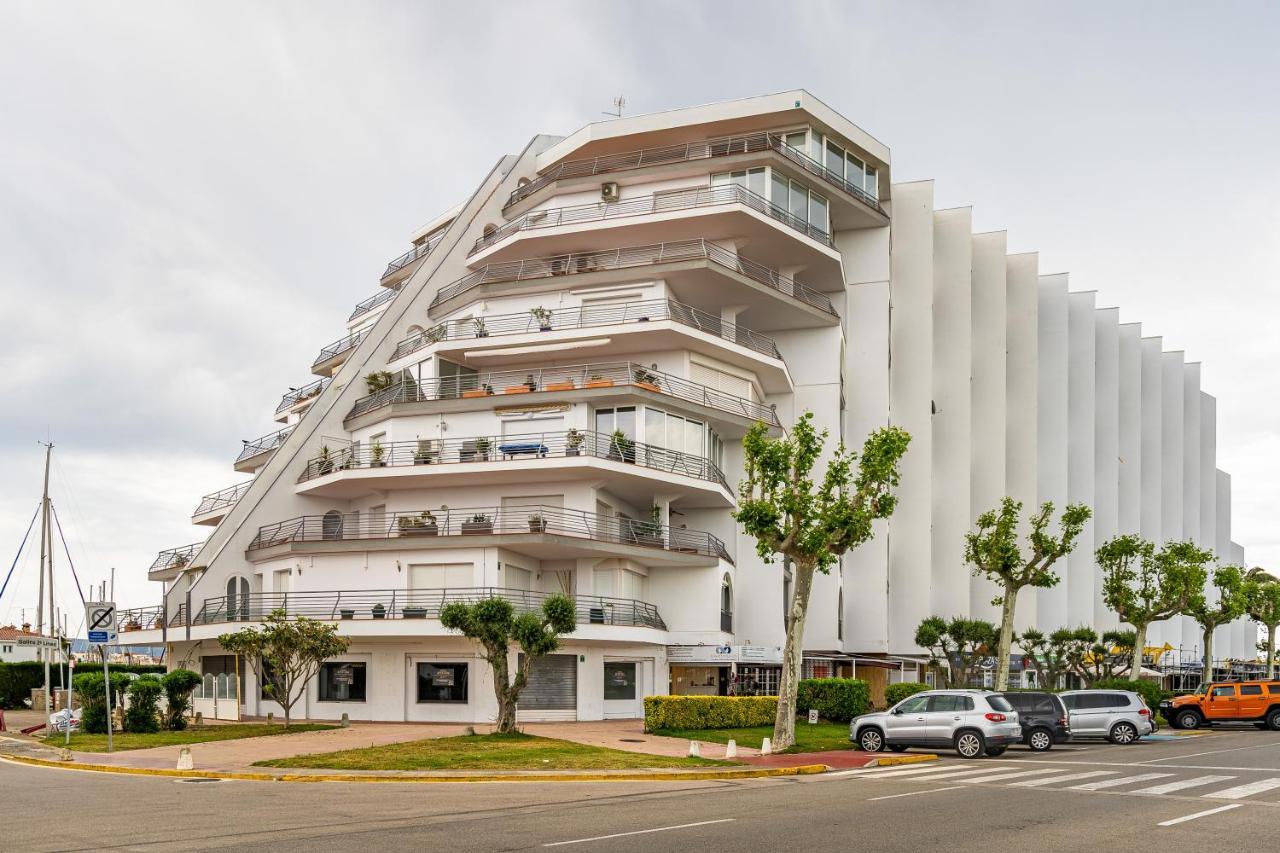 Apartment Apartamento Welcs Emp 005 Frente Al Mar Empuriabrava