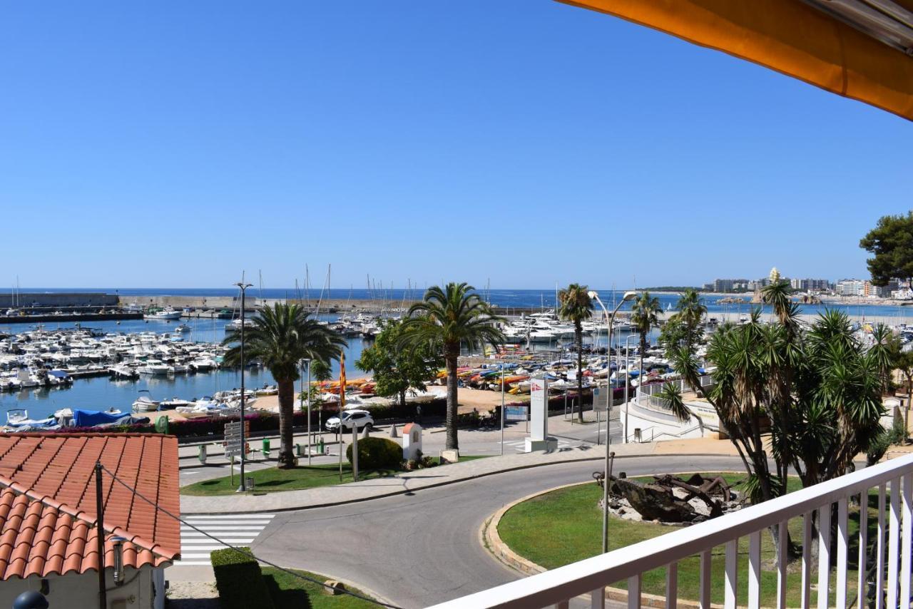 Gran Terraza En El Centro Frente Al Mar