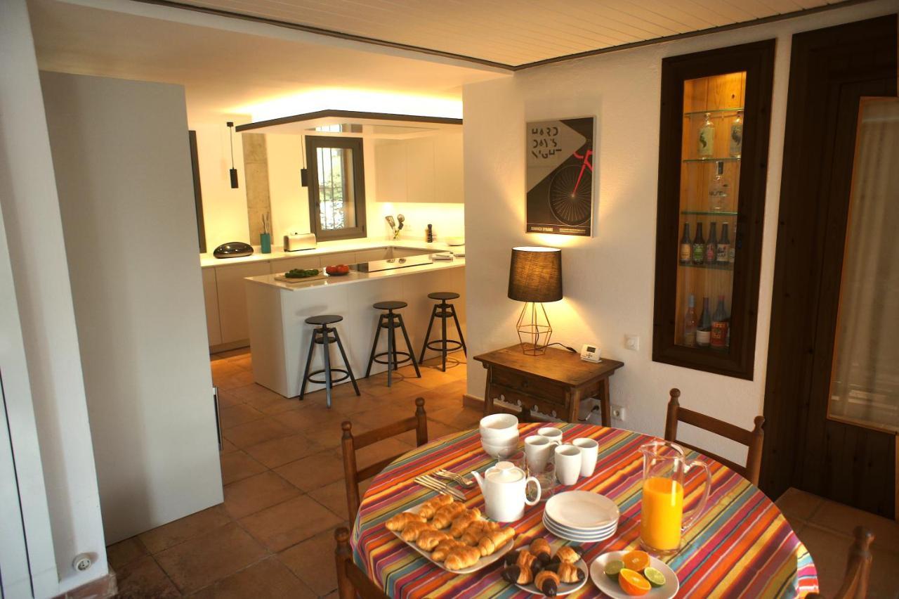 Villa La Bruguera De & Eco Retreat Centre