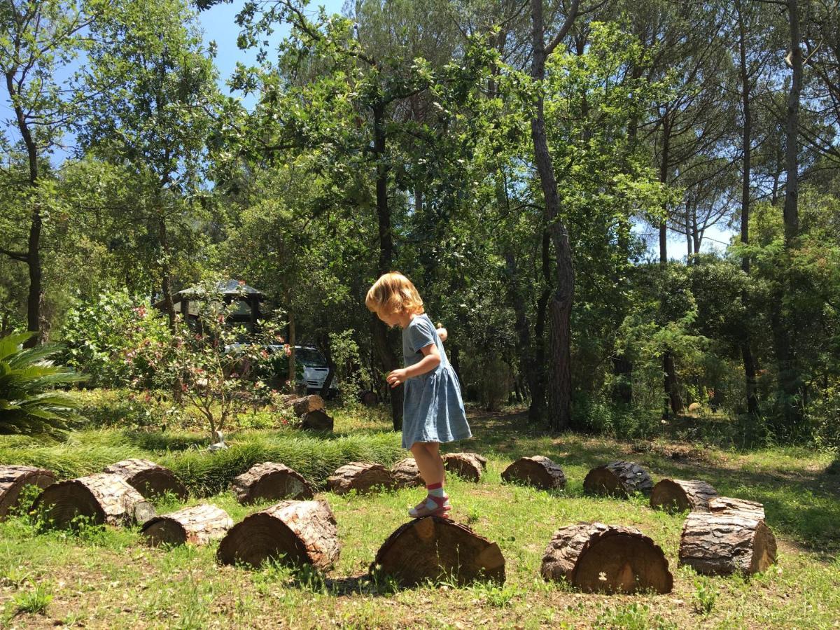 Villa La Bruguera De & Eco Retreat Centre