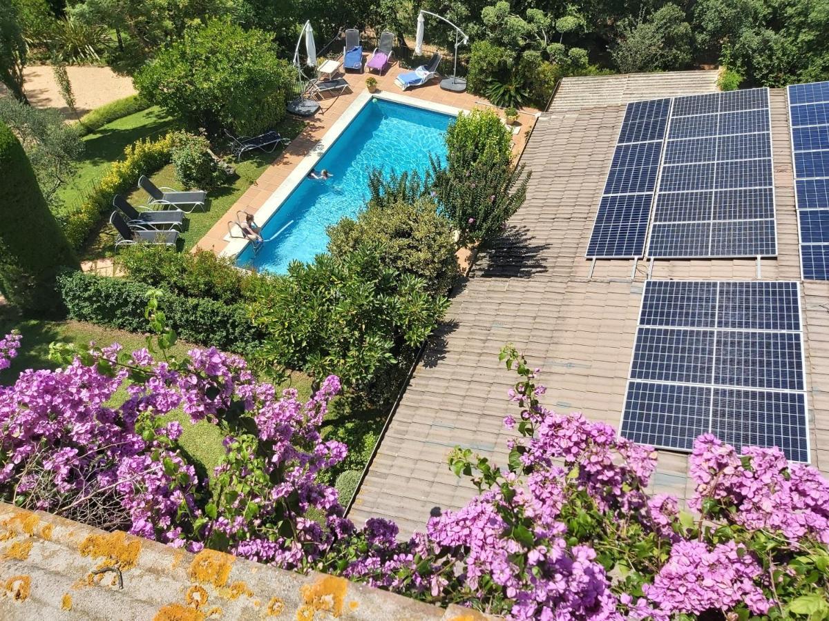 La Bruguera De & Eco Retreat Centre