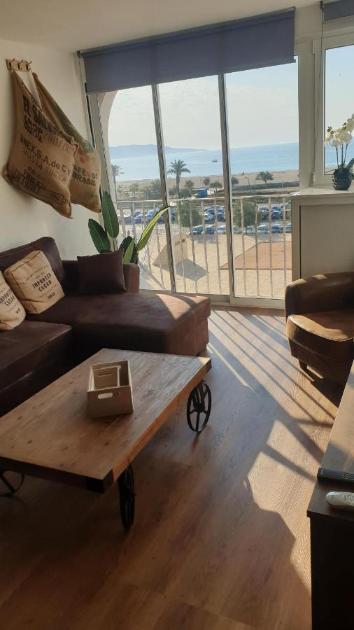 Apartment Les Vagues Au Balcon Empuriabrava