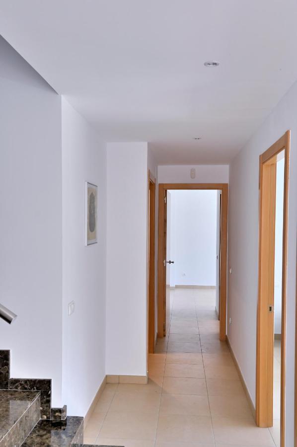 Holiday home Welcs Moderna 031 Emp Con Piscina Y Vistas Llanca