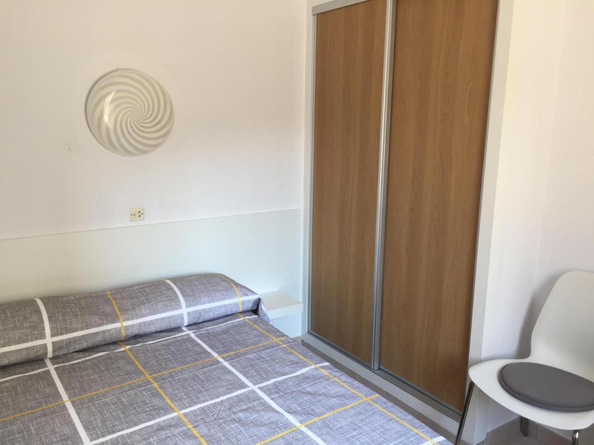 Céntrico Con 2 Y Wi-fi Apartamento