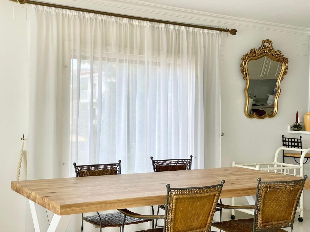 Apartment Luxury Family In Roses