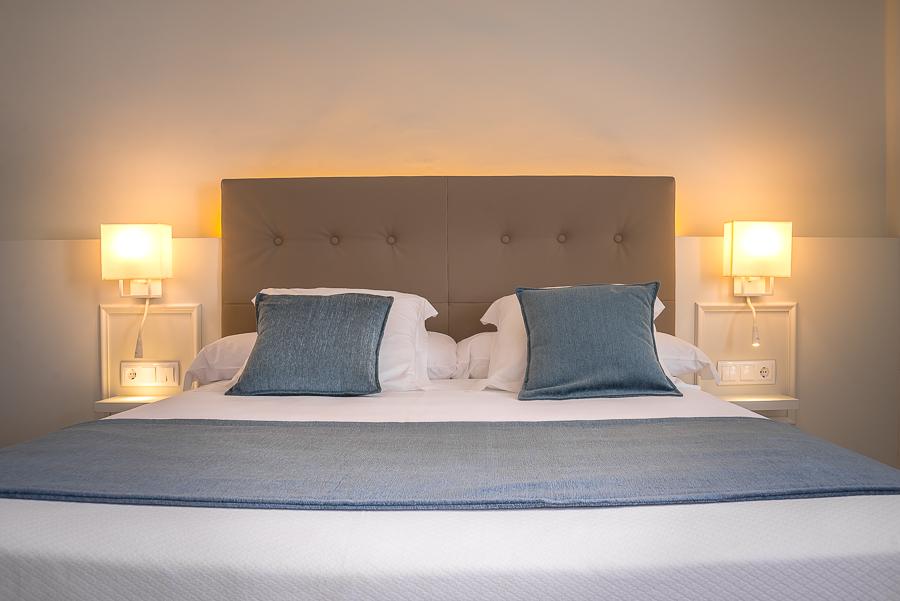 Hotel Pirineos By Pierre &