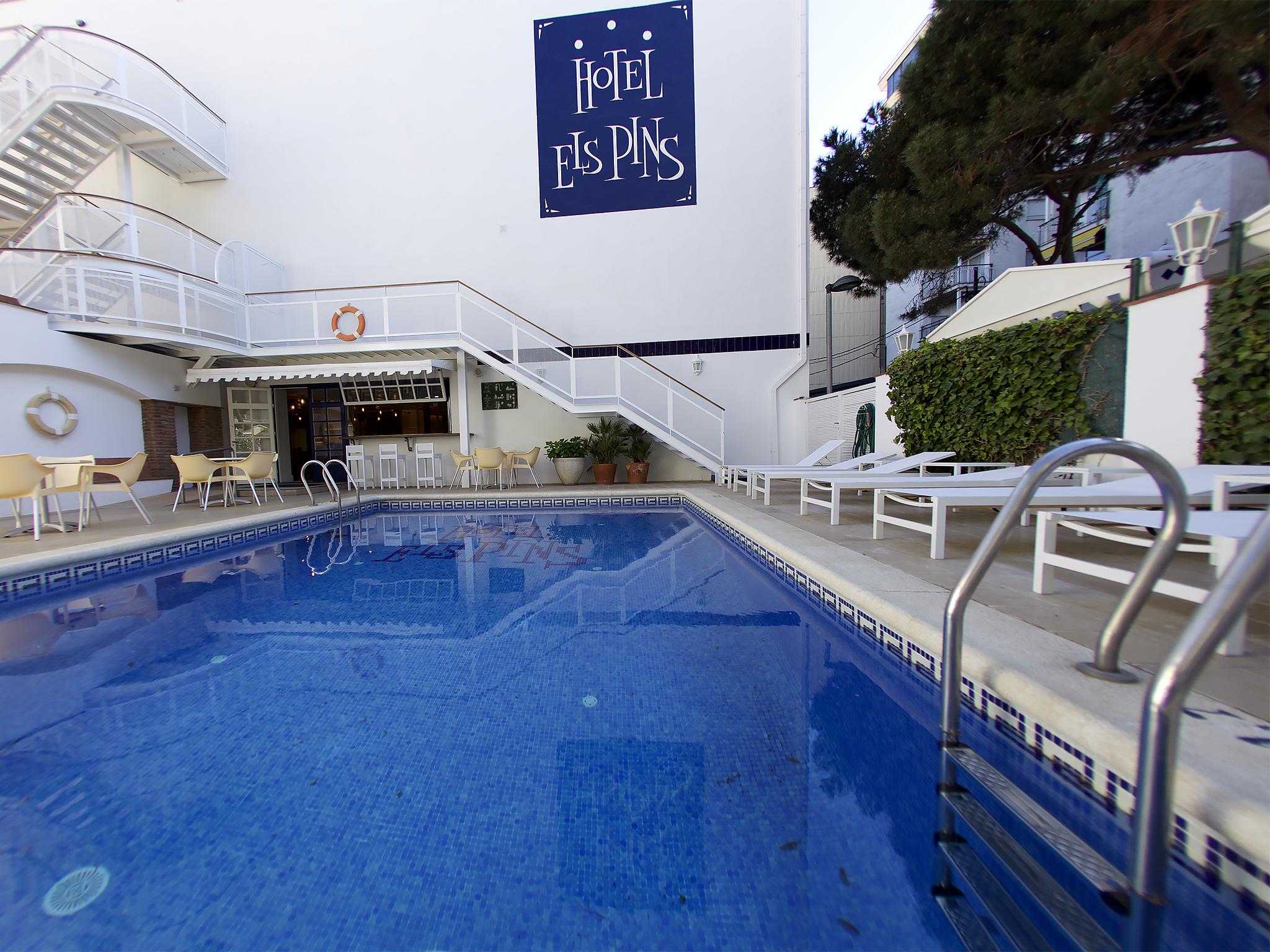 Els Pins Hotel 3*