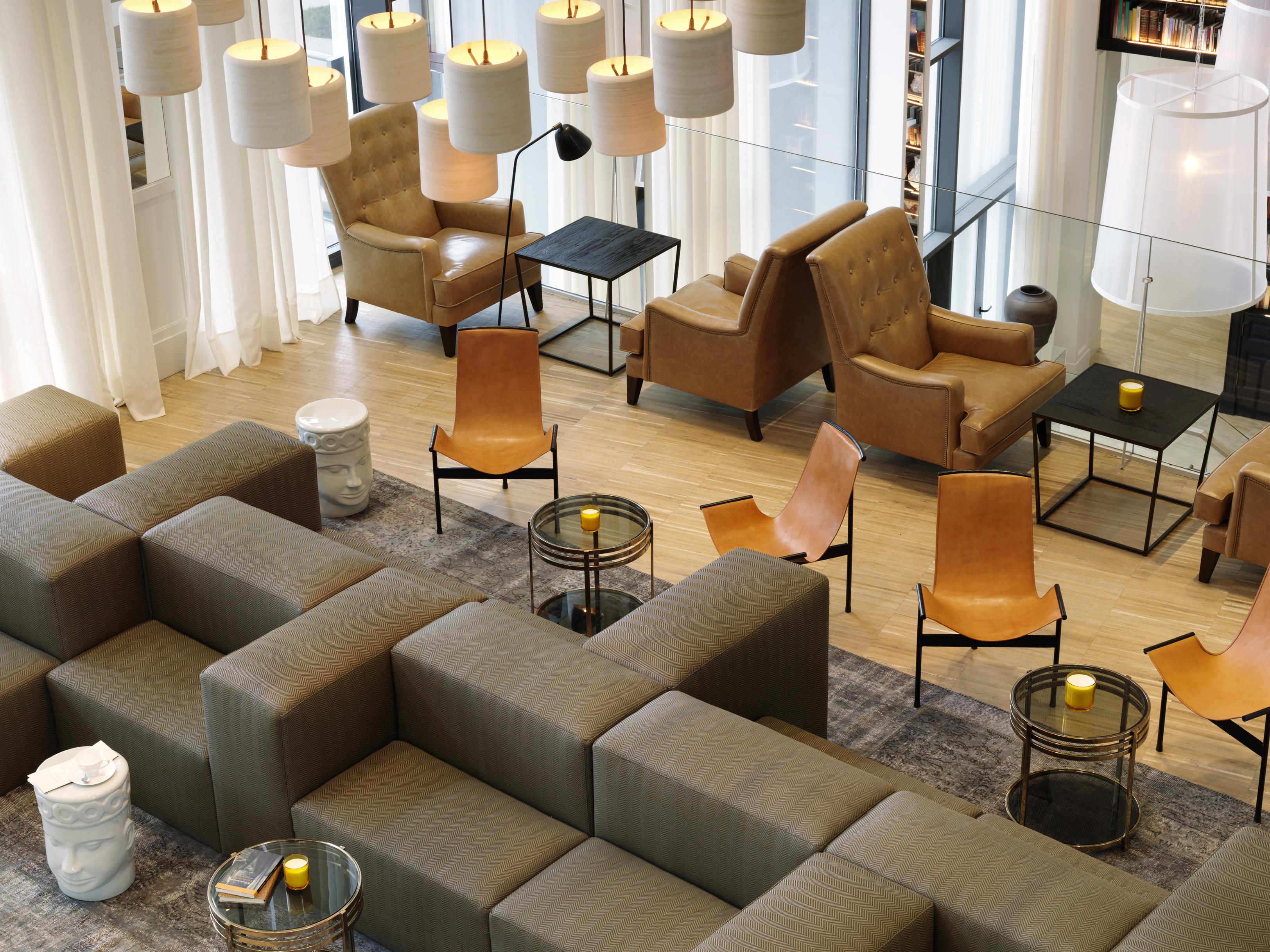 Hotel Camiral - The Leading Of The World