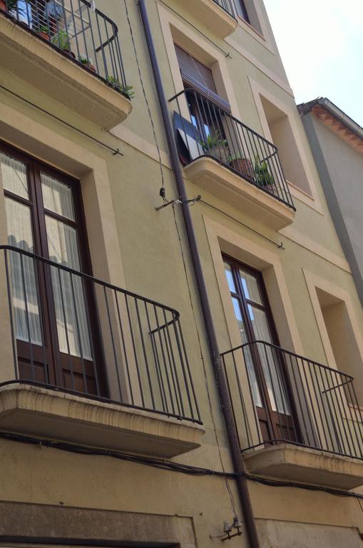 Apartment Girona Housing Ginesta 9 *