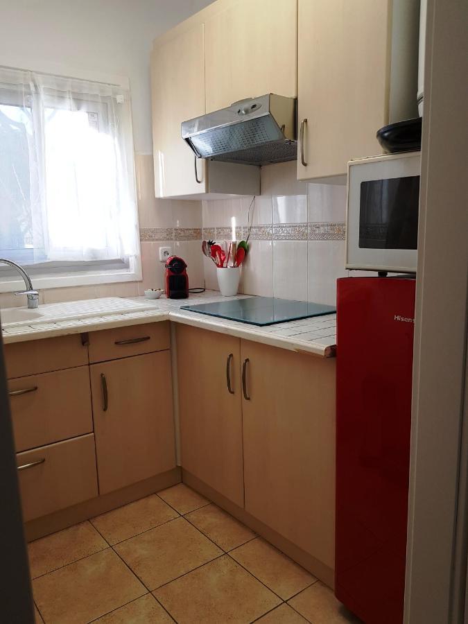 Apartamento En Al Lado Del Mar Con Pkg