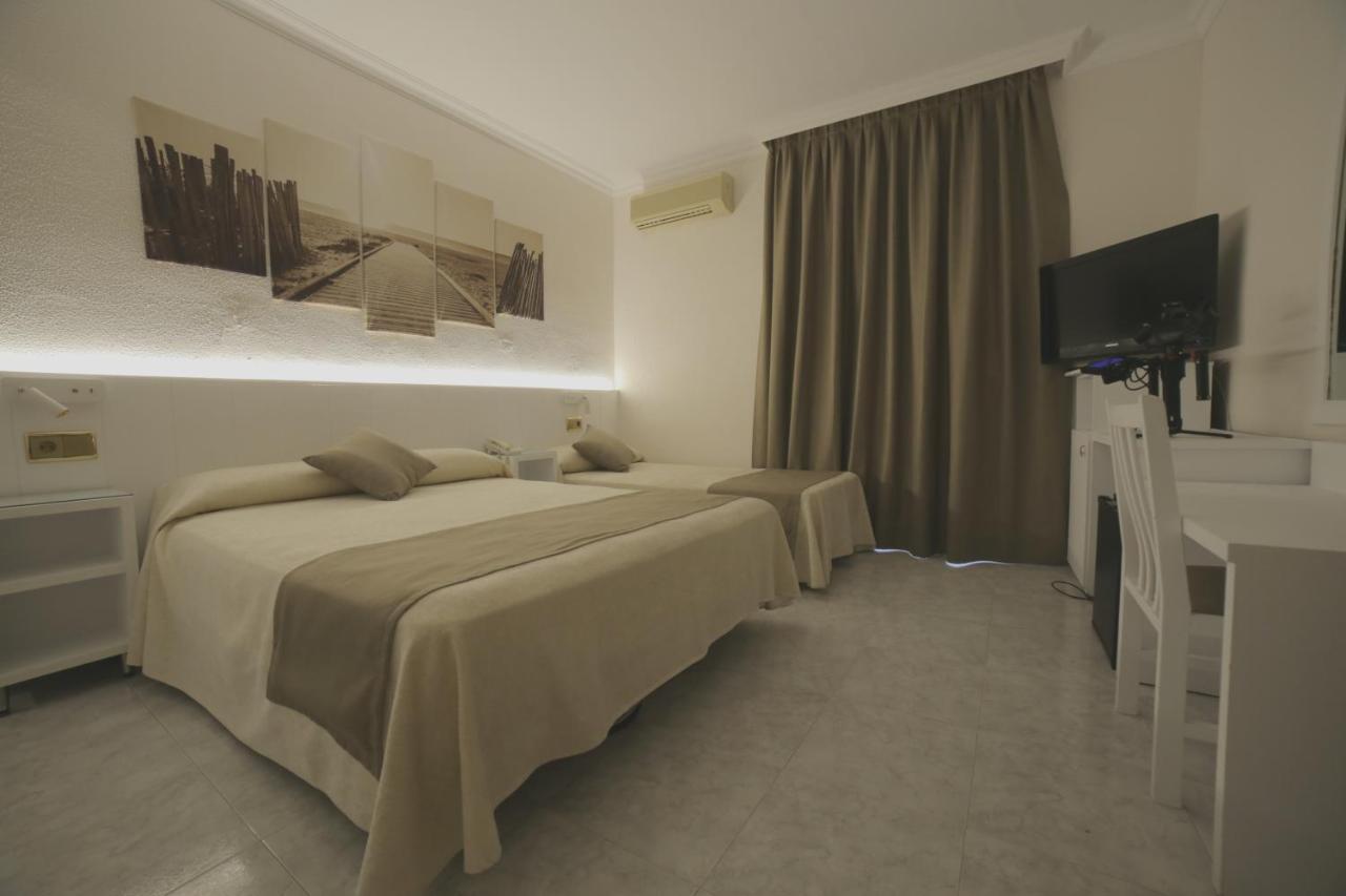Claramar Hotel 3*