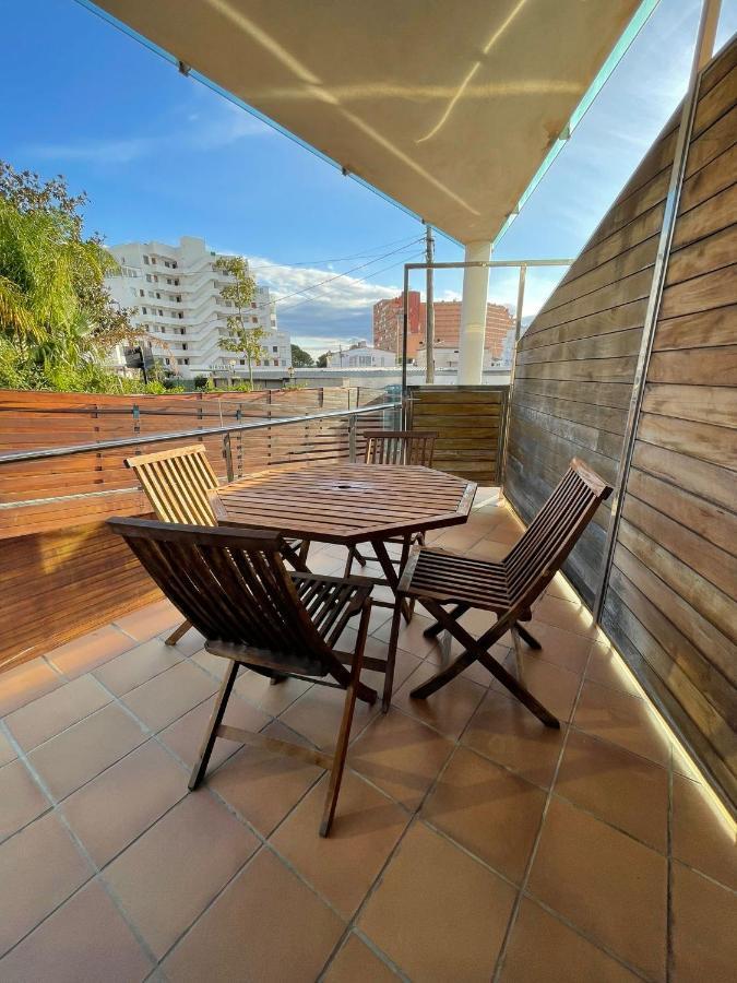 Moderno Y Confortable Port Trebol Apartamento Rosas