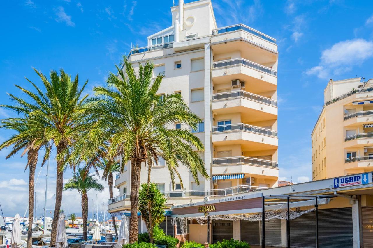 Welcs Con Terraza Y Viistas Al Mar *