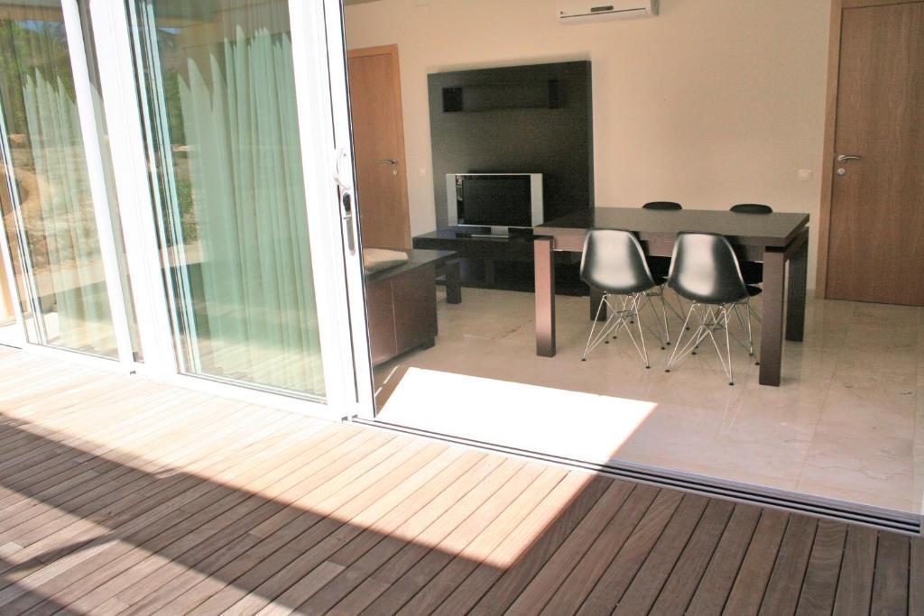 L' Escala Resort Aparthotel 3*