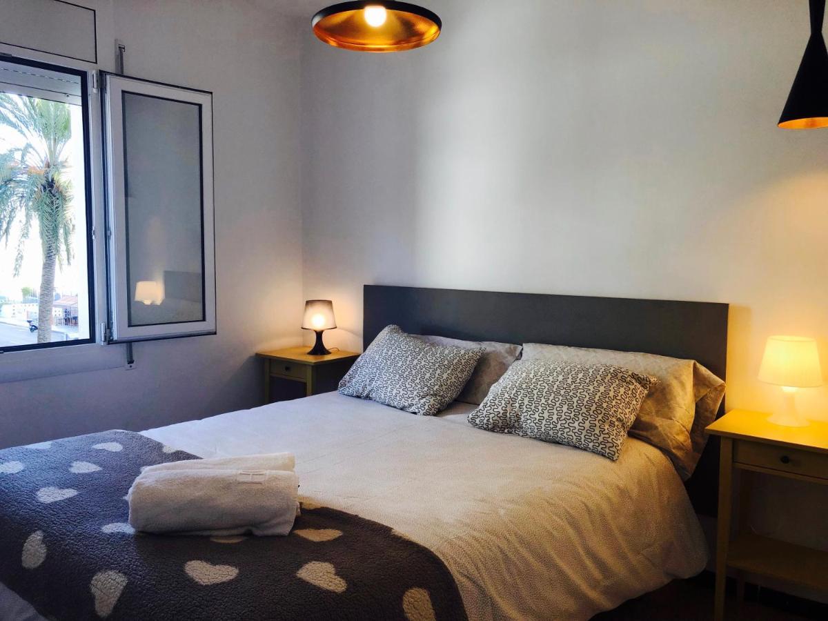 Apartamento Aquarium. 150 Metros Playa. *